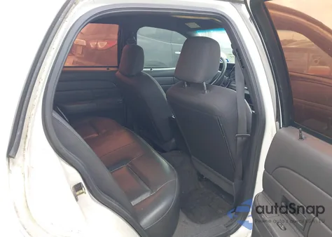 2005 Ford Crown Victoria Police from USA, damaged, VIN 2FAFP71W75X148355